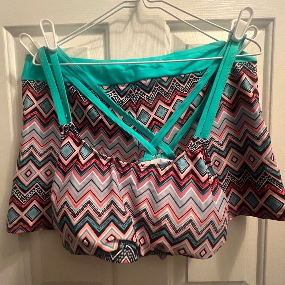 Colorful Geometric Print 2 Piece Set